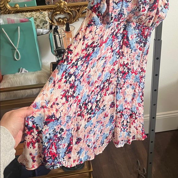 PARKER 100% SILK FLORAL CRISS CROSS FRONT STRAPPY FLOWY DRESS SIZE MEDIUM - Picture 14 of 16